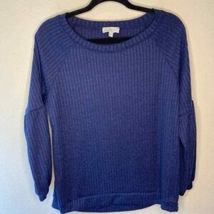 Status by Chenault Womens Medium Blue Waffle Knit Long Sleeve Top‎